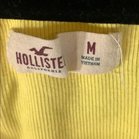yellow Hollister off the shoulder top - Picture 3 of 3